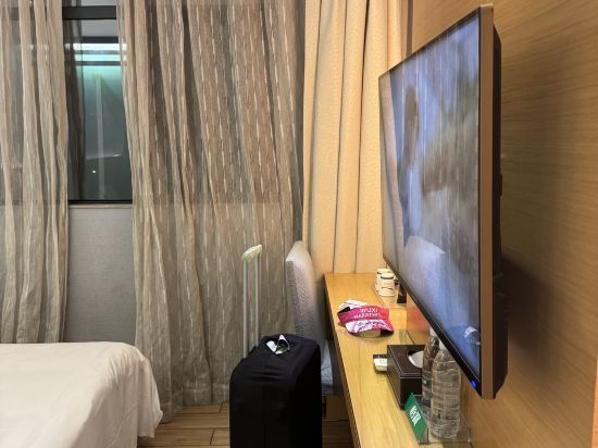 領航精品飯店（深圳寶安國際機場T3航廈店）優惠