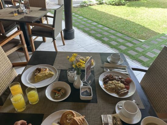 普拉瑪沙努爾海灘峇裡島飯店優惠