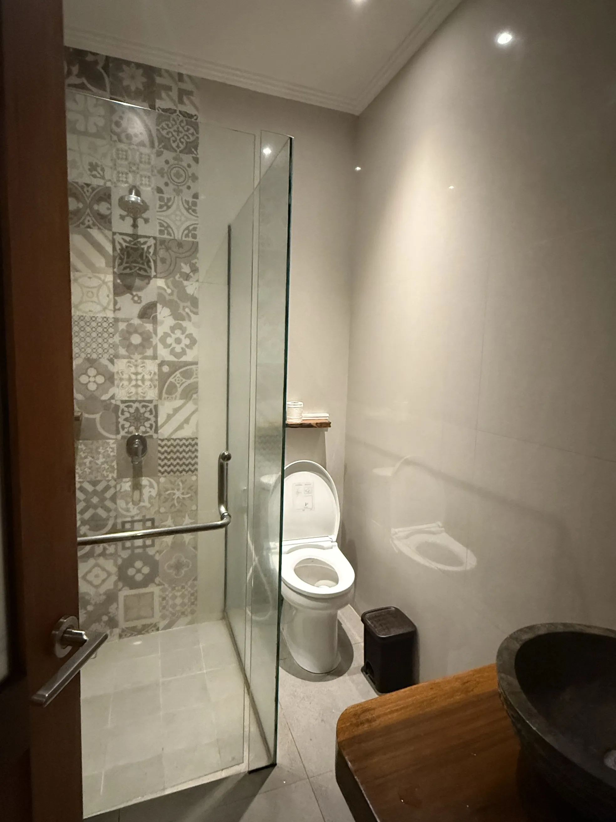 Akatara Hotel Rooms Photos