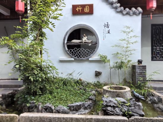 德景山莊（陽朔灕江店）優惠