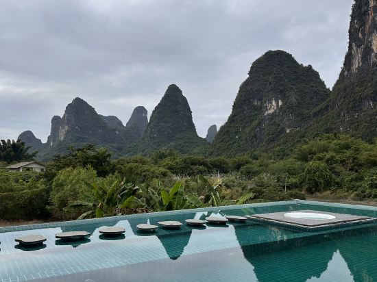 陽朔在水一方酒店優惠