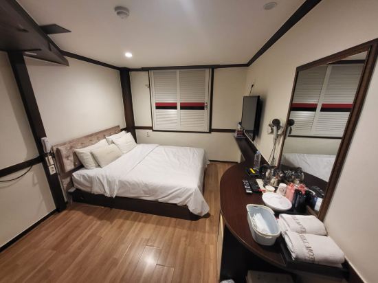 Chungju Rose Hill 쿠폰