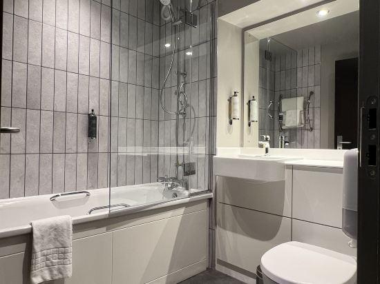 Premier Inn London Heathrow Airport T2 & T3 - Bath Road優惠