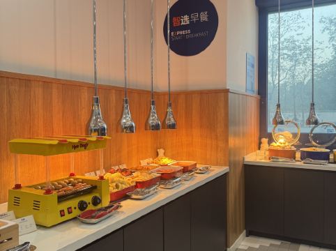 上海唐鎮智選假日酒店優惠