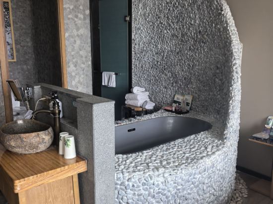 皇馬假日醉海南大酒店（海口濱海大道秀英店）優惠