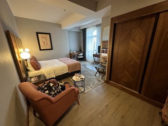 第比利斯宮殿酒店優惠