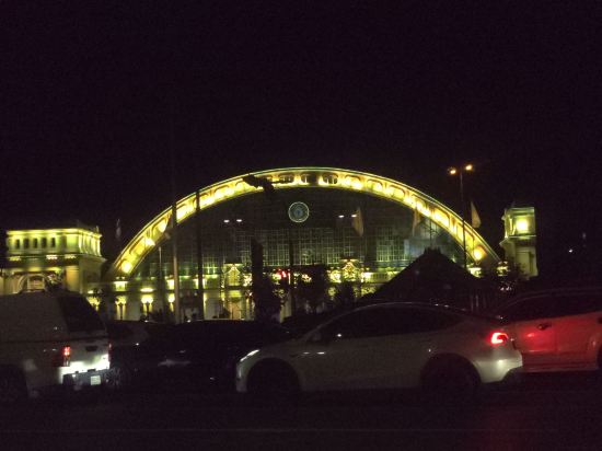 UHG四分之一華藍逢優惠