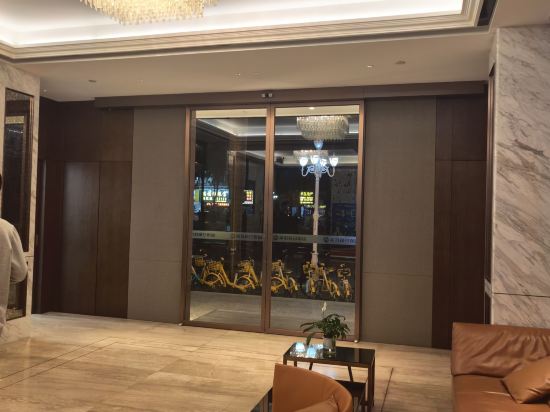 美球假日飯店（珠海拱北口岸店）優惠