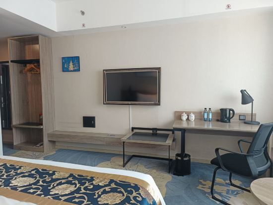 傲雪四季酒店（哈爾濱松北融創茂店）優惠