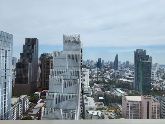 曼谷橡樹套房飯店優惠