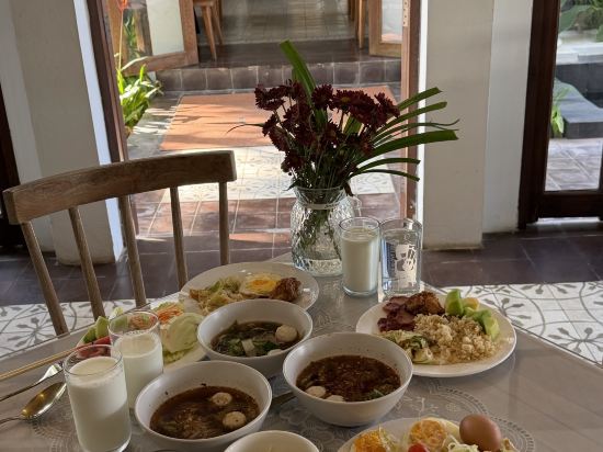 貓小伊-清邁梅花鹿泳池度假村優惠