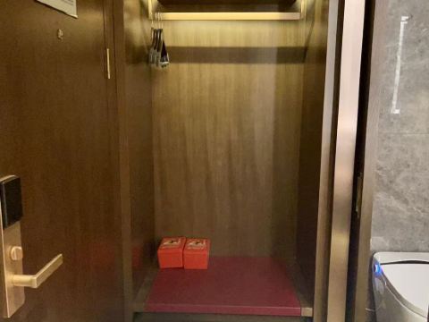 美球假日酒店（珠海拱北口岸店）優惠