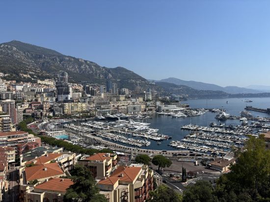 假日度假尼斯酒店優惠