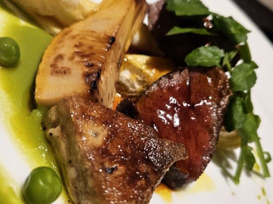 富士河口湖温泉郷のホテル・風のテラスKUKUNA・くくな クーポン