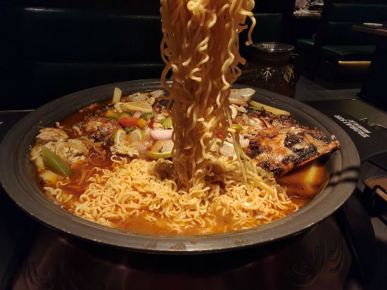 麗呈東谷飯店（成都天府廣場店）優惠