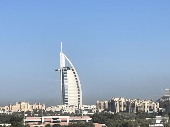 杜拜阿爾巴沙假日酒店優惠