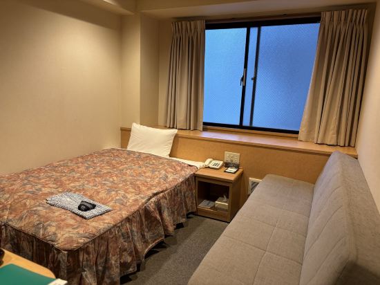 広島駅前ユニバーサルホテル新幹線口右 クーポン