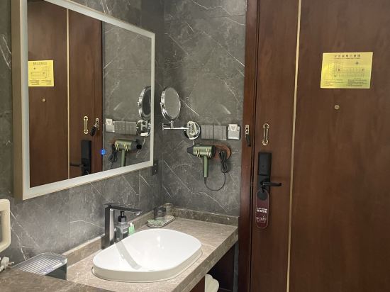 時光漫步S飯店（上海復旦大學五角場地鐵站店）優惠