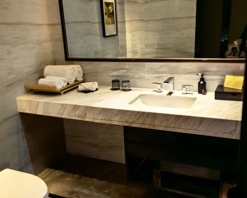 Wellton International Hotel Rooms Photos
