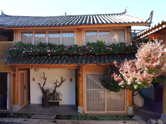 麗江雲見棲舍客棧優惠