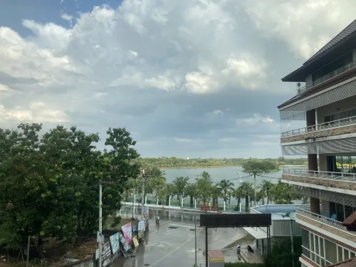 Kwanruen Park Hotel بالقرب من الفندق Photos