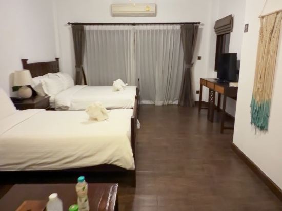 貓小伊-清邁梅花鹿泳池度假村優惠