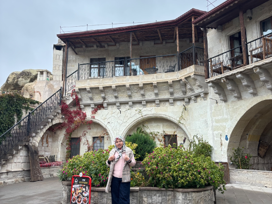 假日洞穴酒店優惠