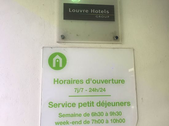 鐘樓里昂中央貝爾奇羅納酒店優惠