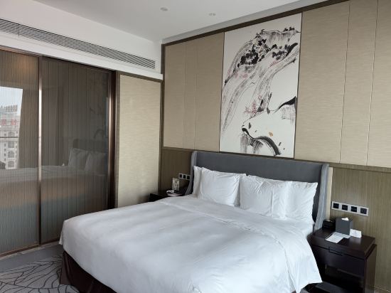 南寧中心永恆皇冠假日飯店優惠