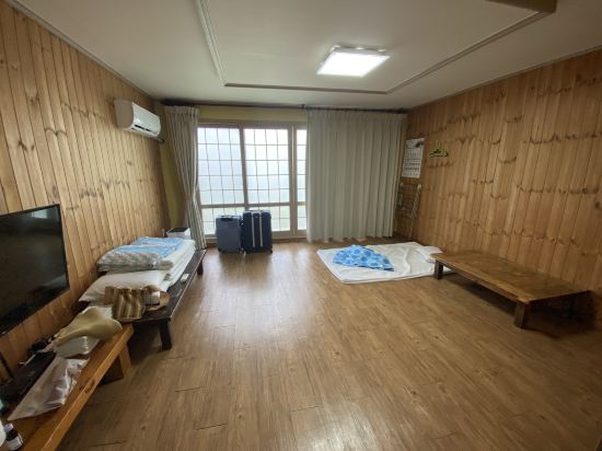 Jeju Poyoyo Pension and Guest House 쿠폰