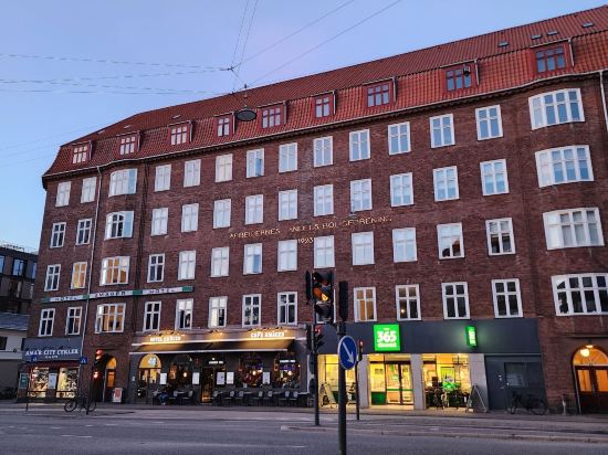 阿邁厄島酒店優惠