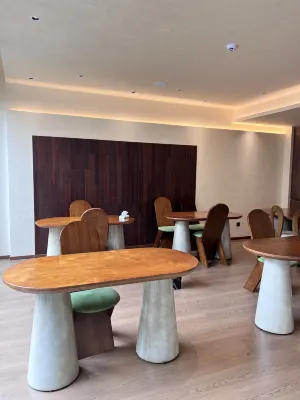 萬川續·ValleVive日照金山全景度假飯店（白沙古鎮店） 餐飲 Photos