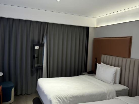 FunGee歡致酒店（長沙IFS國金中心南門口地鐵站店）優惠