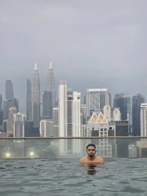 Regalia Residence @ KLCC View Sky Pool by MC Xung quanh Photos