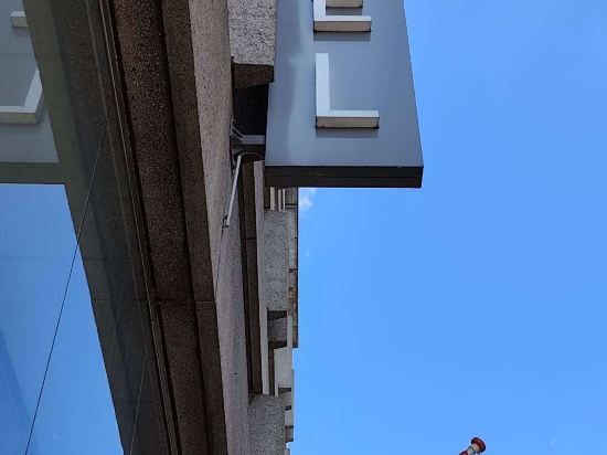 恩荷芬中央皇冠酒店優惠