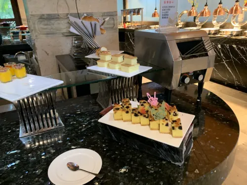 Sanya Yiting S Hotel (Dadonghai Branch) Питание Photos