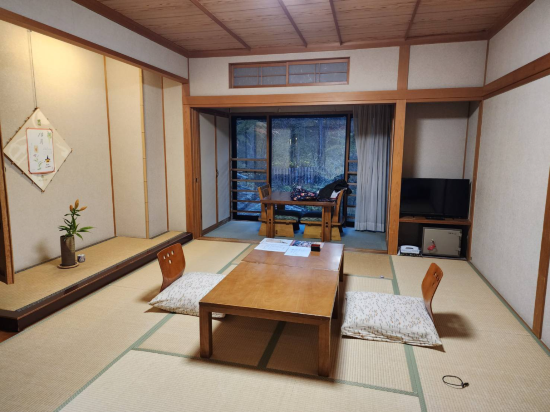 泡の湯 クーポン