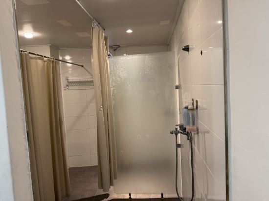 東斯果洛澤羅旅館優惠