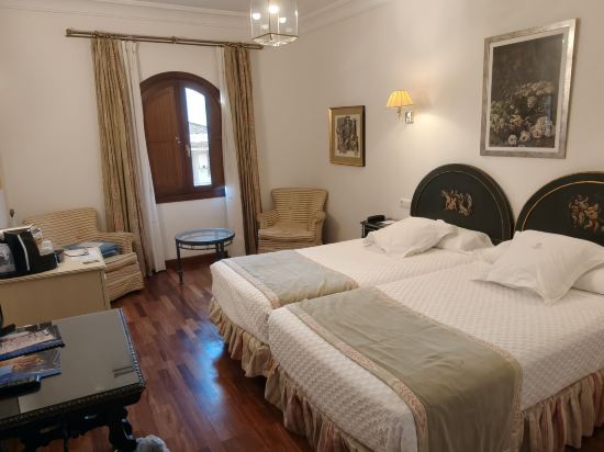 瑪利亞多娜酒店優惠