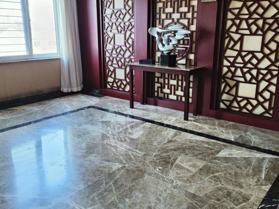 濟寧鳳凰西苑大酒店優惠