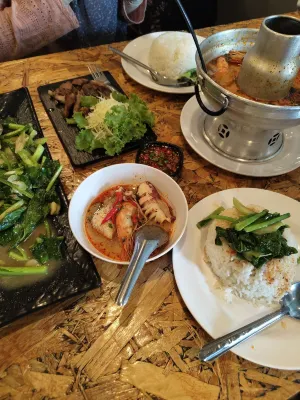 Tuscany Hotel by Skypark Ăn uống Photos