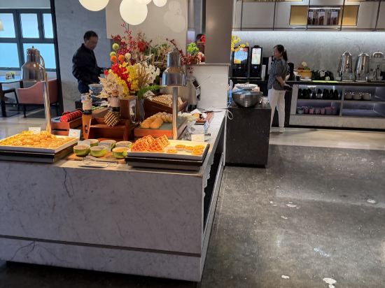 深圳寶安體育館希爾頓歡朋酒店優惠