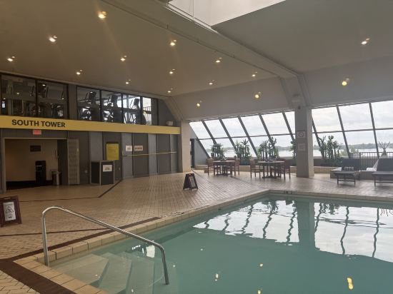 海港城堡威斯汀酒店（多倫多）優惠