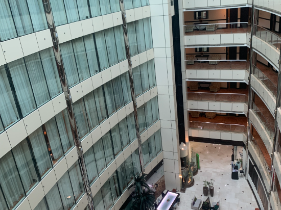 杜拜阿爾巴沙假日酒店優惠