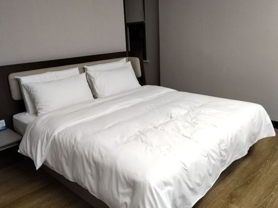 漢庭飯店（武漢洪山廣場地鐵站店）優惠