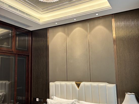 鑫山飯店·King Shinning（重慶解放碑洪崖洞店）優惠