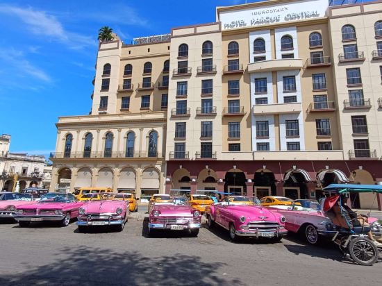 因佩羅斯塔帕克中央酒店優惠