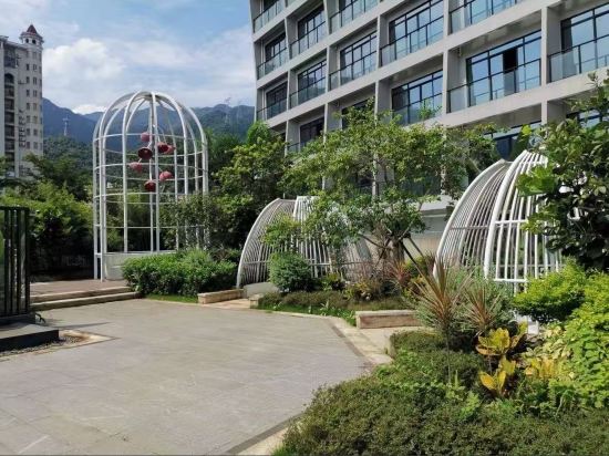 清遠中凱華府假日飯店優惠