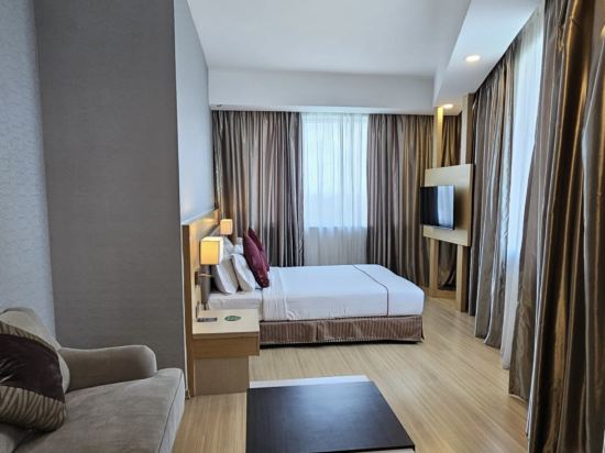 新山格拉納達酒店優惠