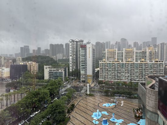 深圳龍華希爾頓逸林酒店優惠